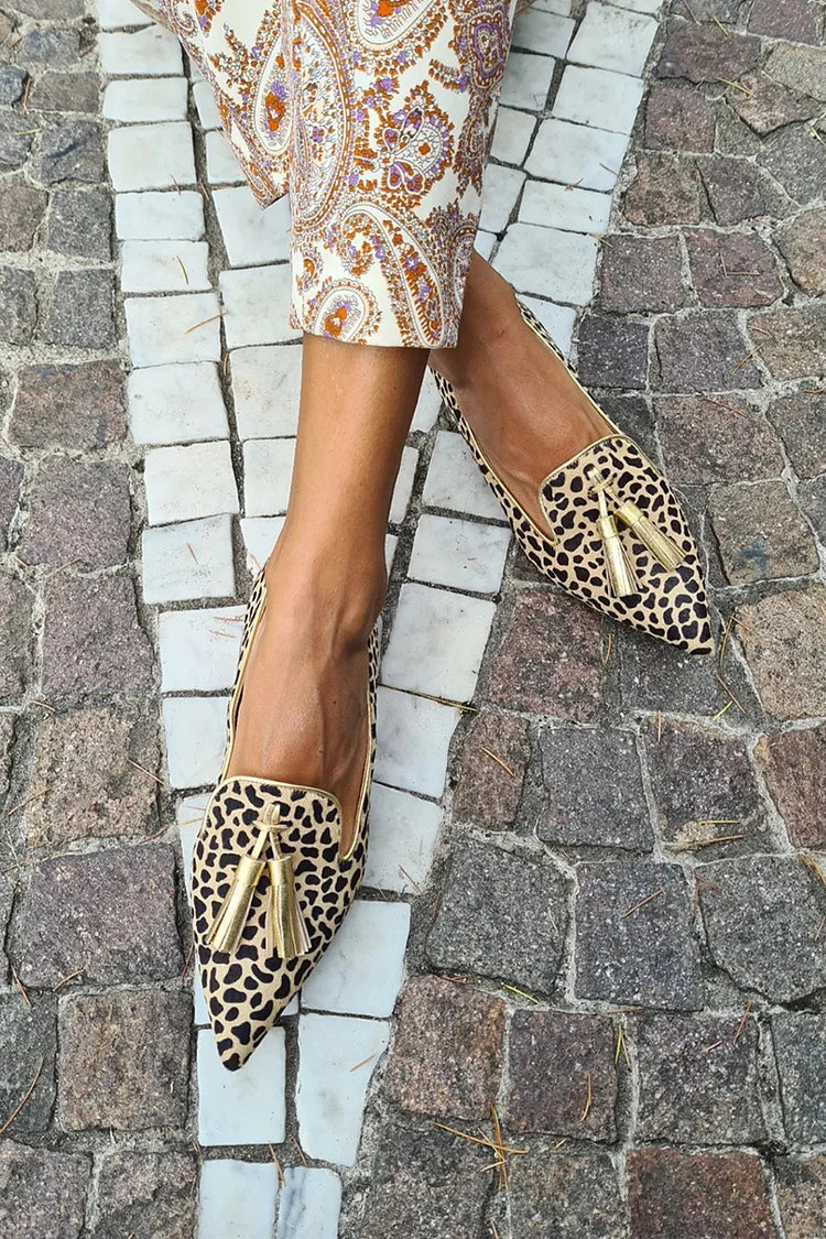 POINTED LOAFERS WITH TASSEL