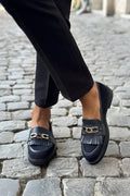 LOAFER WITH TASSEL AND FRINGE