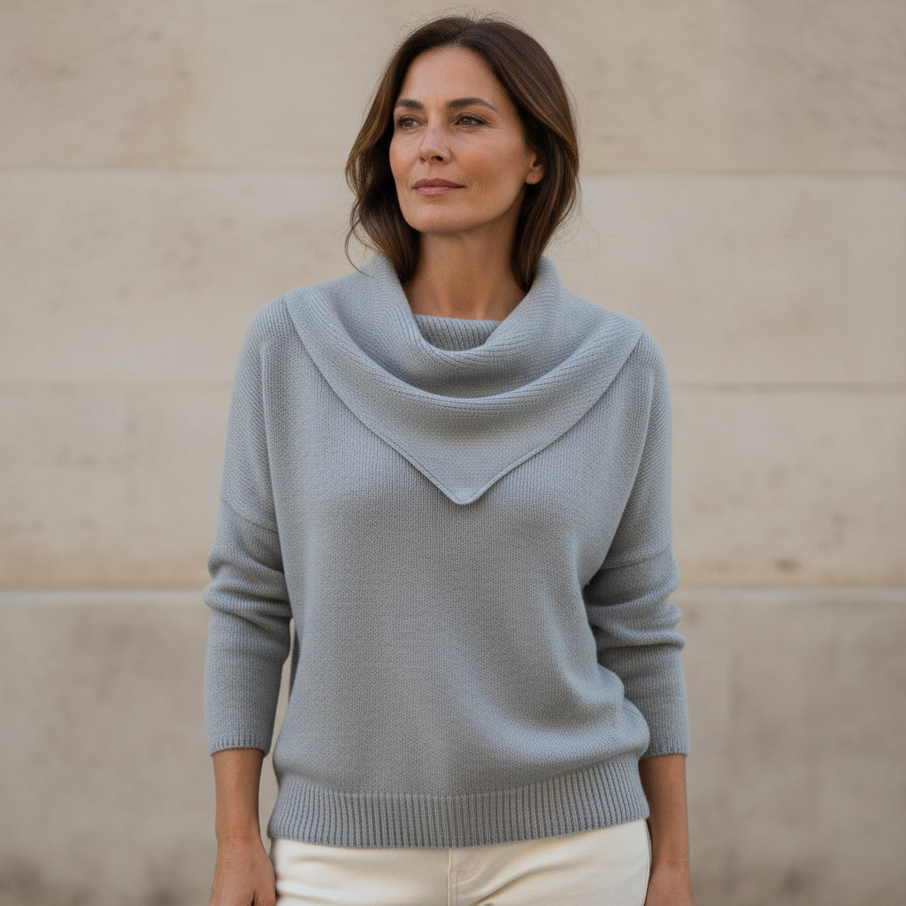 Liora | Warm Jumper with Soft Neckline