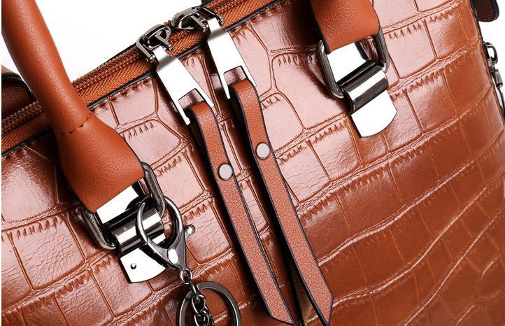 SOPHIA | VINTAGE CROC PATTERN 4-9 PIECE BAG