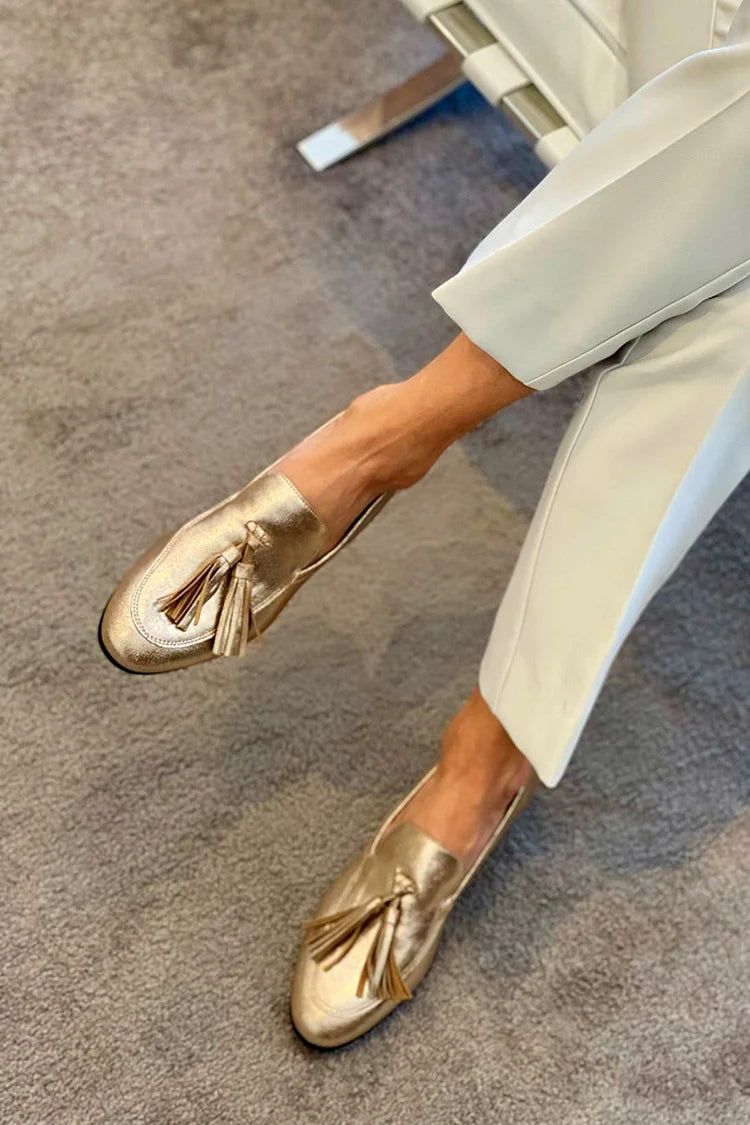 GOLDEN LOAFER WITH TASSELS