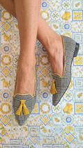 CHECK PATTERN LOAFER WITH TASSELS