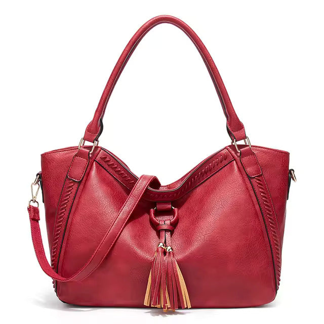 Nellie's Chic Sophistication | Leather Shoulder Bag