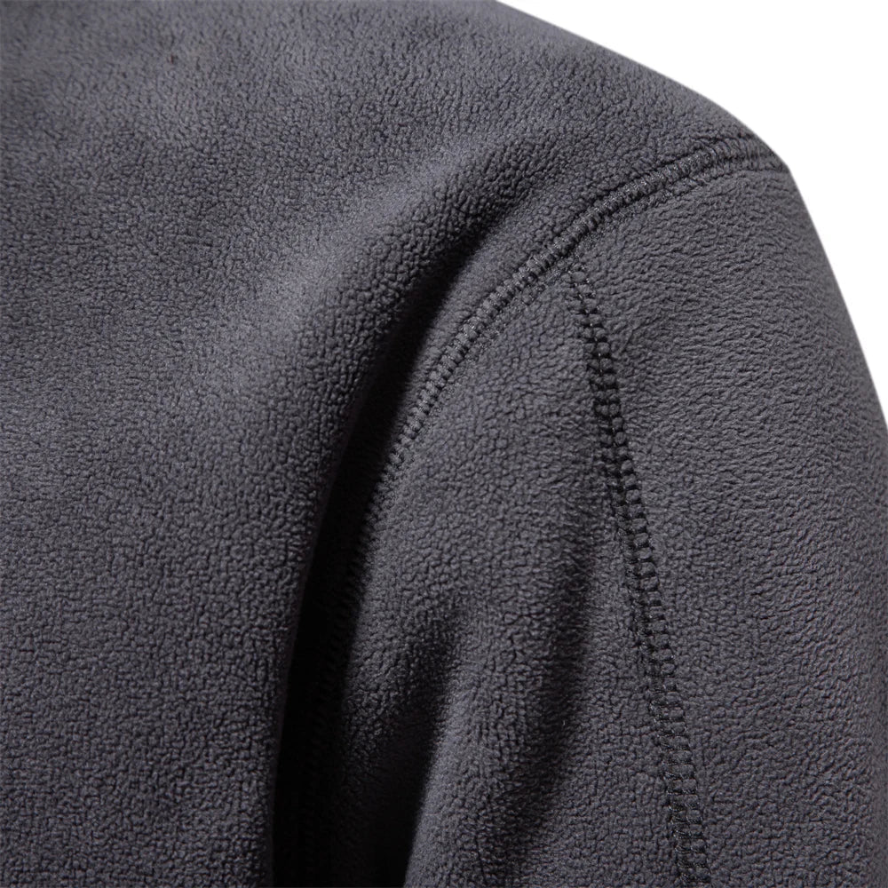 Emil | Heated fleece pullover with zipper