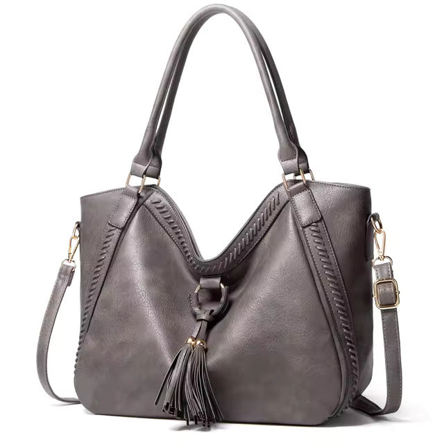 Nellie's Chic Sophistication | Leather Shoulder Bag