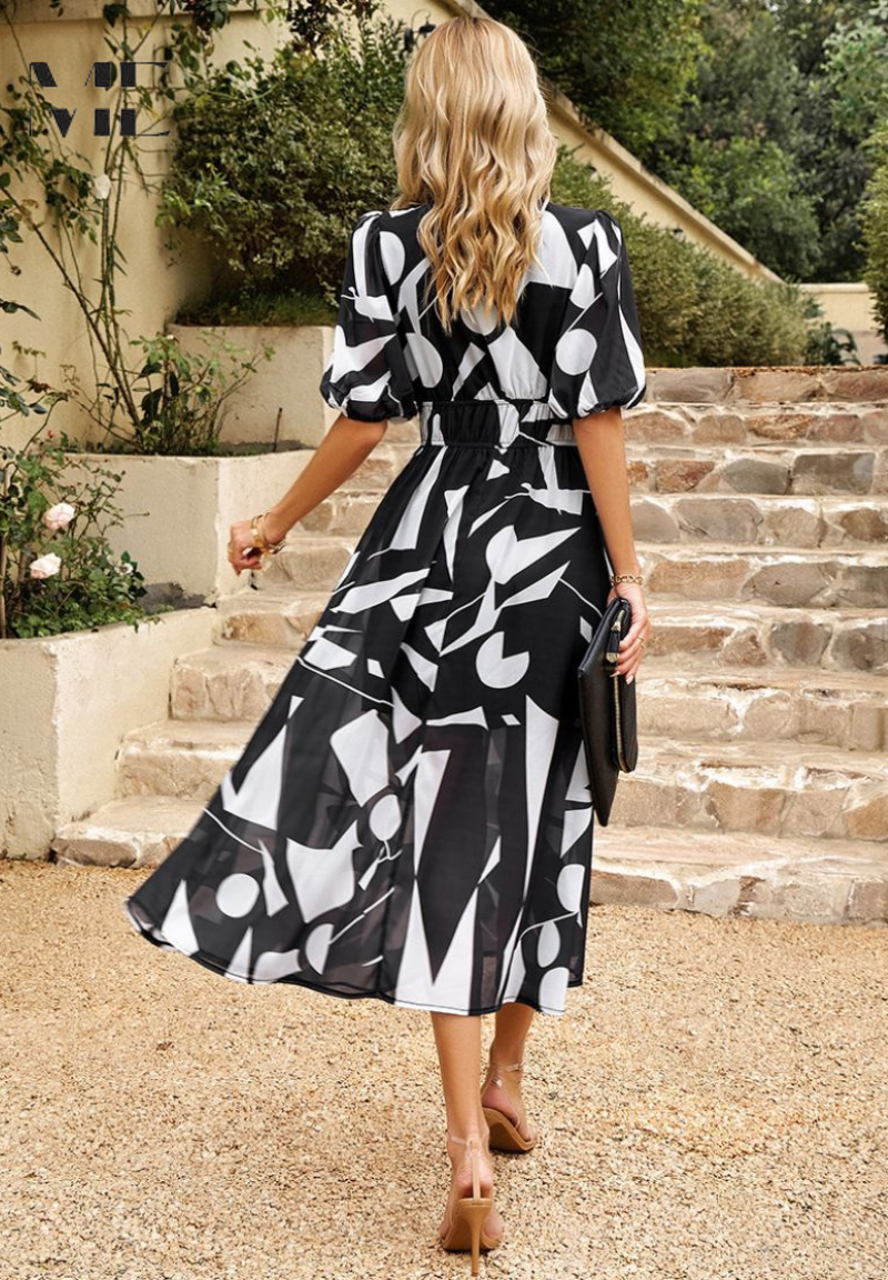 Aria - Elegant Women's Dress