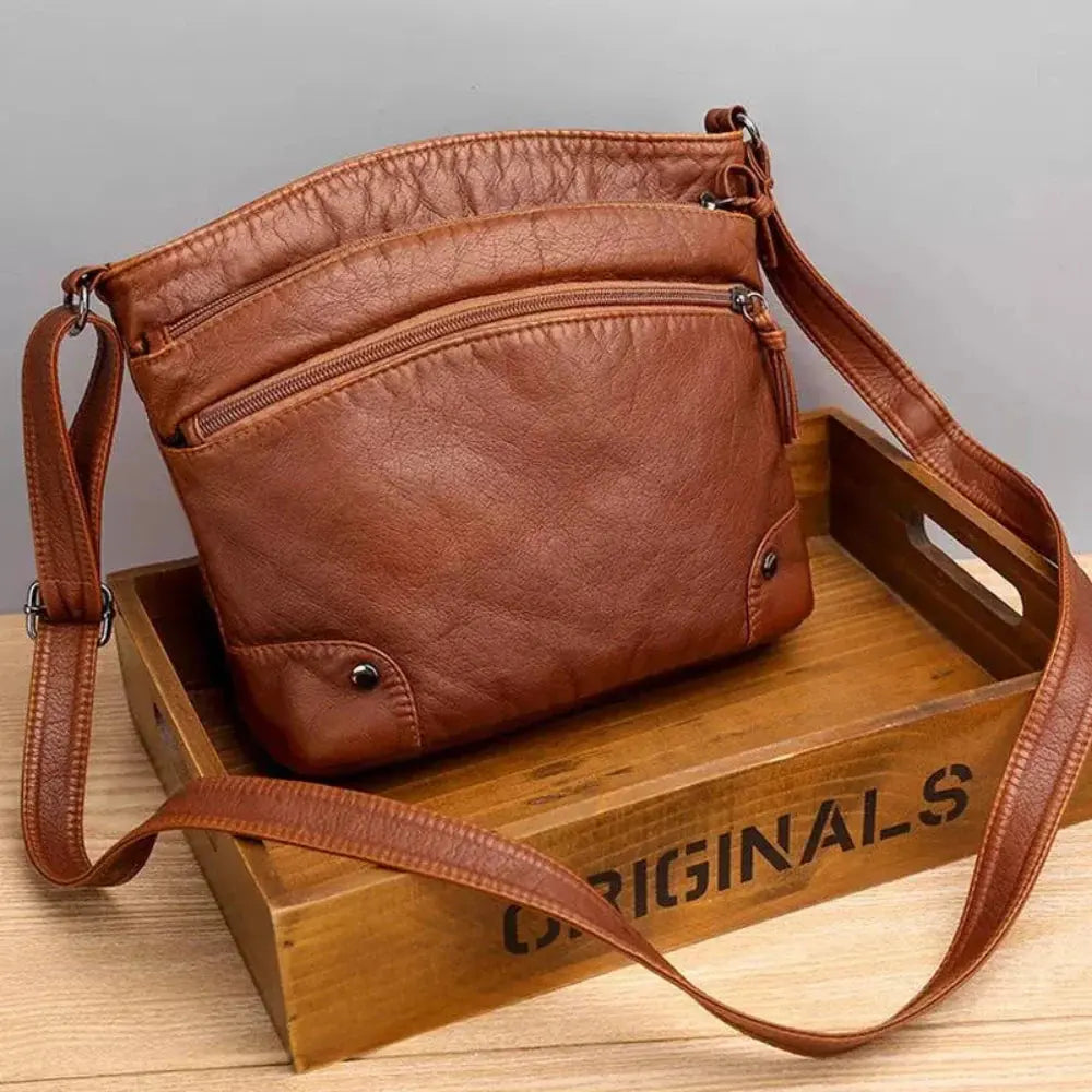 Zoe's Enduring Elegance | Shoulder Bag