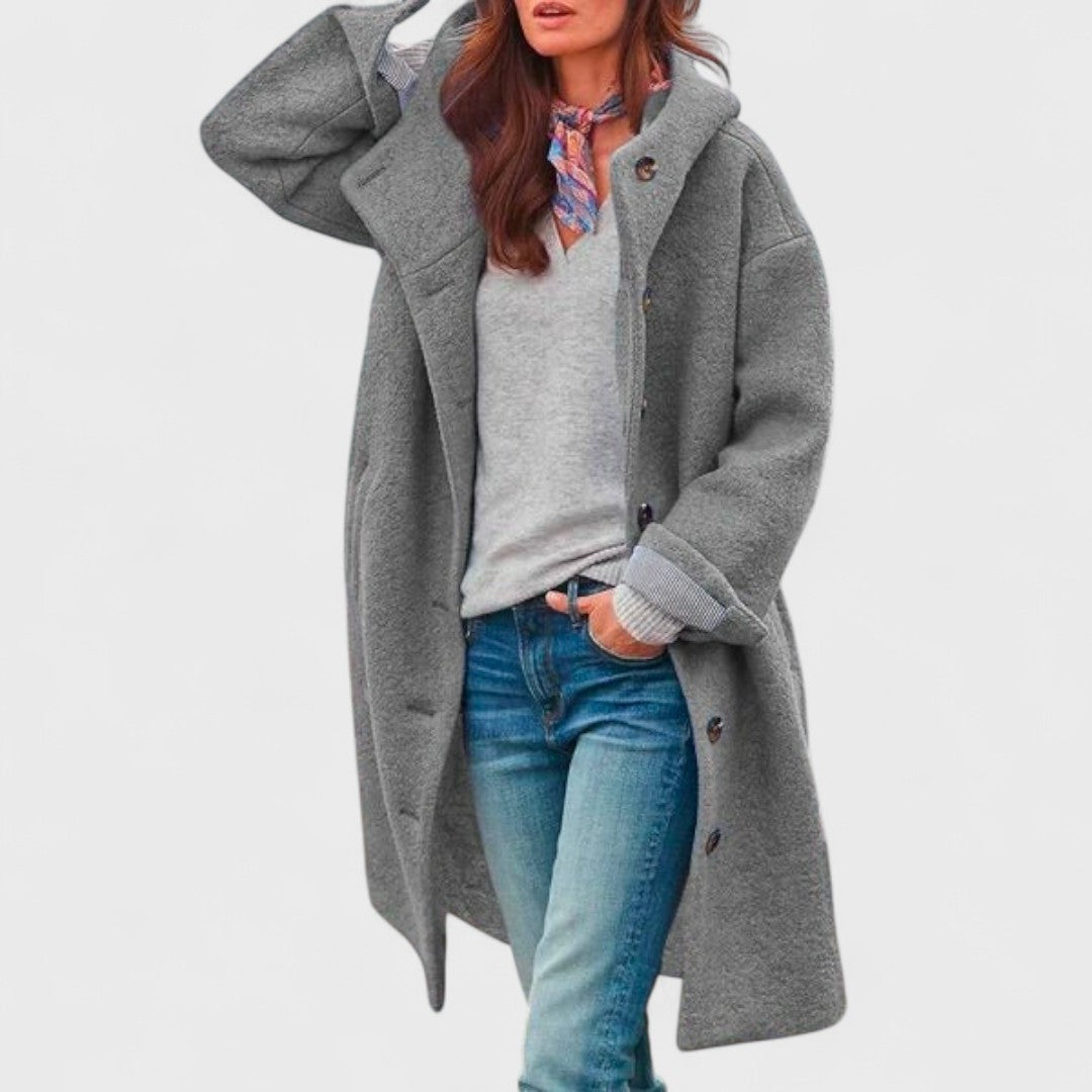 Tavessa Olivia – Elegant Wool Coat