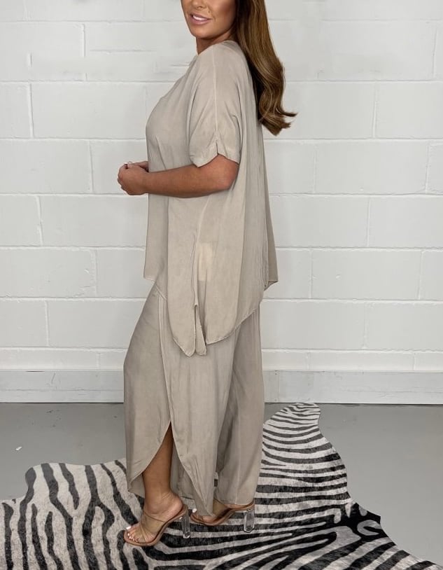 Floaty 2-Piece Set with Long Sleeve Trousers