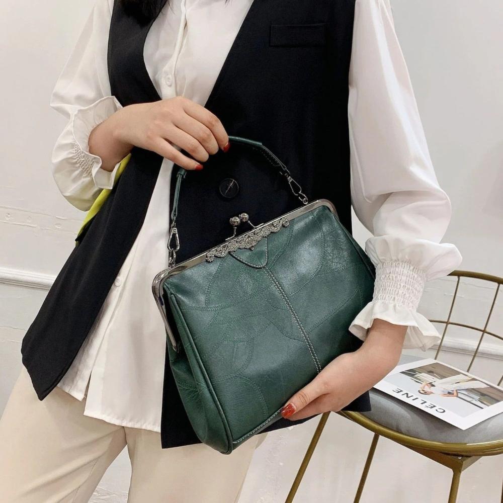 Vintage Clip Handle Bag