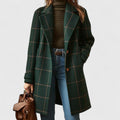 Sally – Classic Checkered Coat